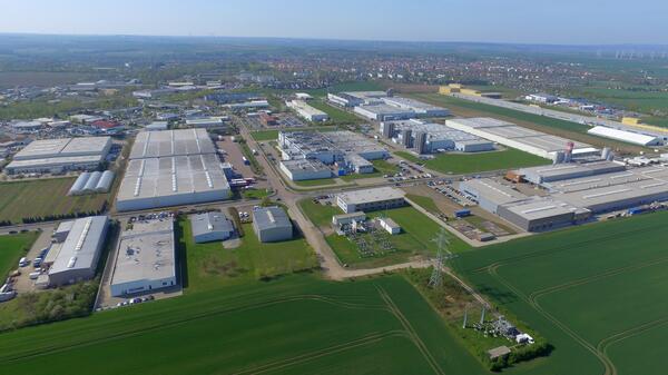 Bild vergrößern: Luftaufnahme Gewerbegebiet Gstener Strae /industrial estate "Gstener Strae"